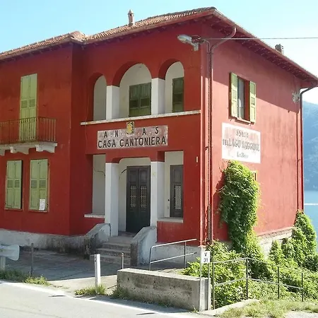 Vanni's House *